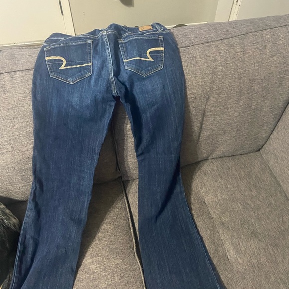 American eagle low rise boot cut jeans - Picture 2 of 2